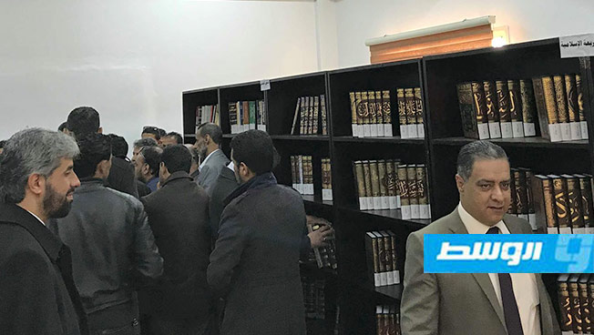 افتتاح مكتبة كلية العلوم المتكاملة بجامعة طبرق (الإنترنت)