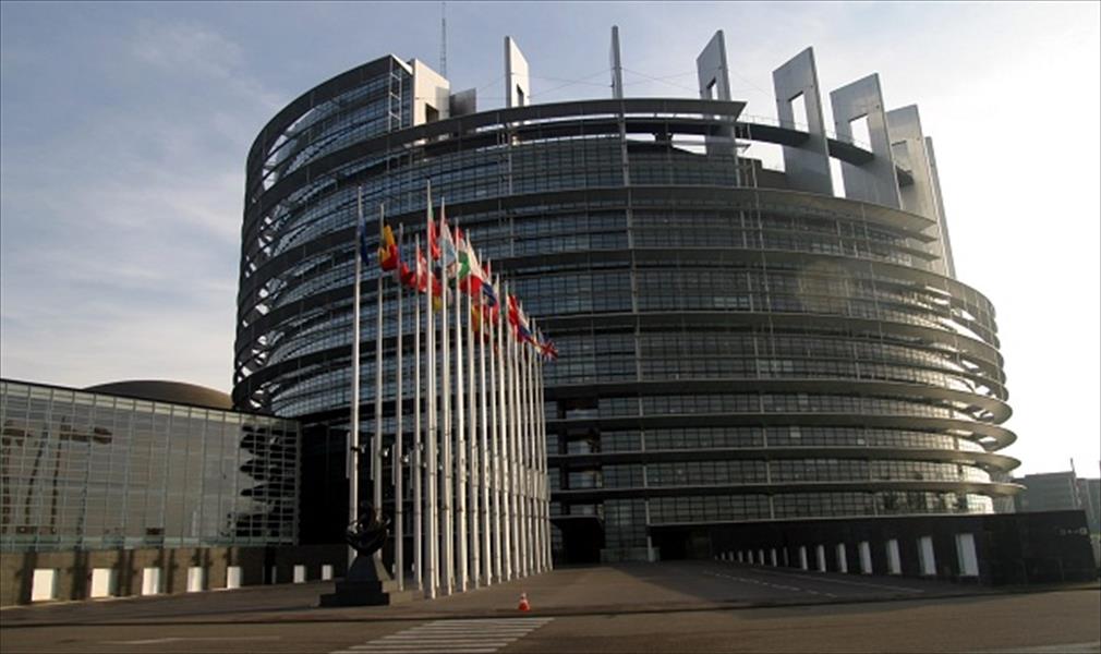 البرلمان الأوروبي: دول خليجية وإقليمية تدعم القتال بليبيا
