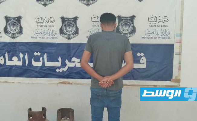القبض على متهم بسرقة أسطوانات غاز الطهي بمنطقة سيدي حسين في بنغازي