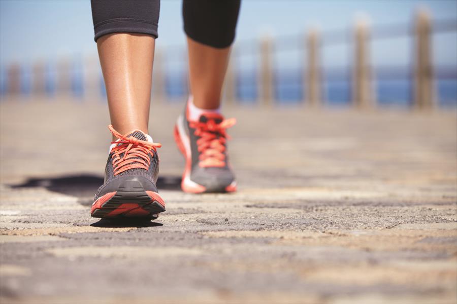 «المشي».. الرياضة المثلى لتحسين الصحة العامة