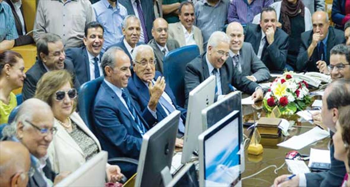 «هيكل» يقود مجلس تحرير «الأهرام» لأول مرة منذ أربعين عاما