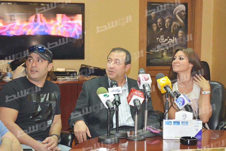 بالصور: أبطال «الجزيرة 2» يحتفلون بتصدره الإيرادات