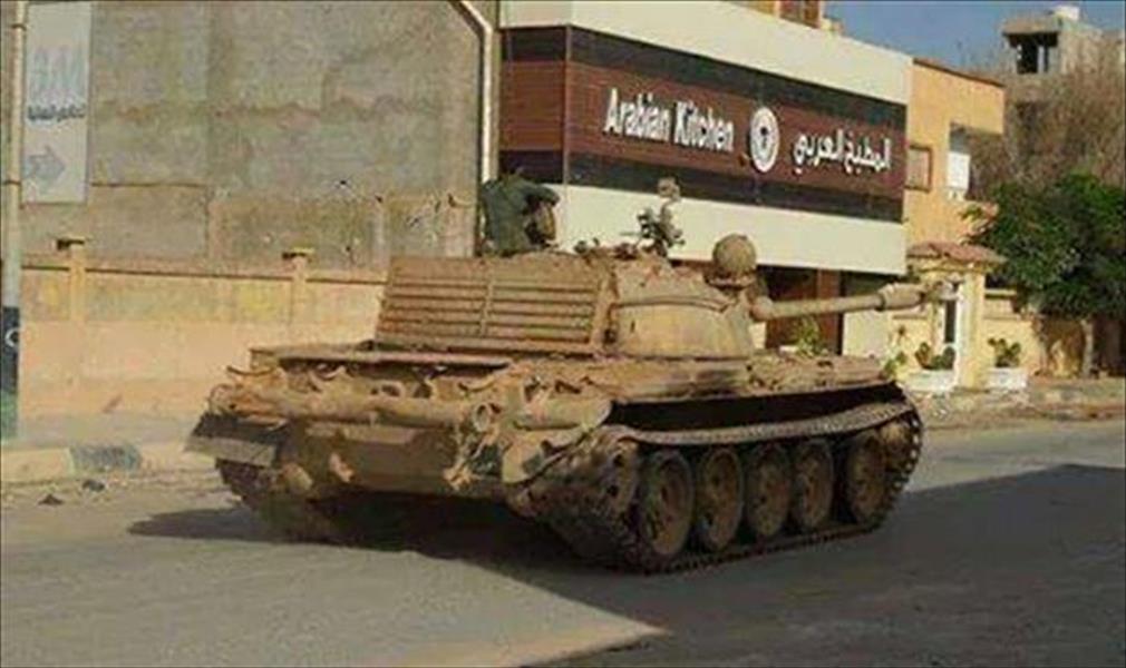 الجيش الوطني يتسلح بالدعم الشعبي في معارك بنغازي