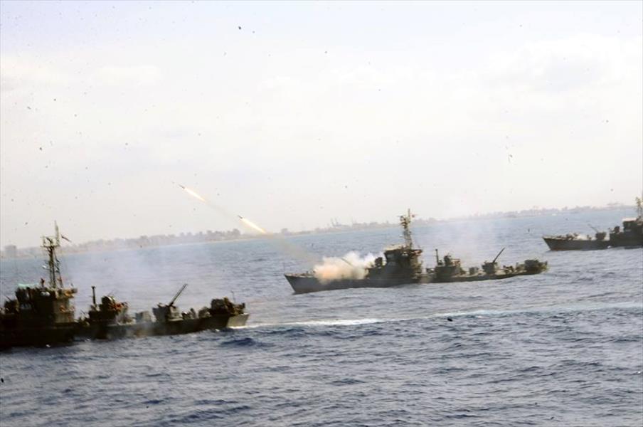 الصاعقة البحرية والمقاتلات تشارك في «ذات الصواري»