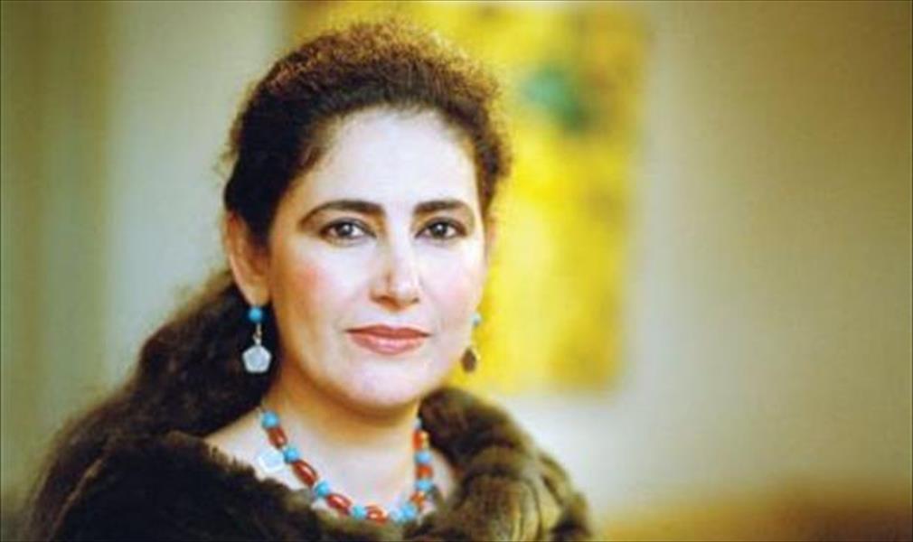 شاعرة عراقية تساعد ضحايا العراق بقناة على الإنترنت