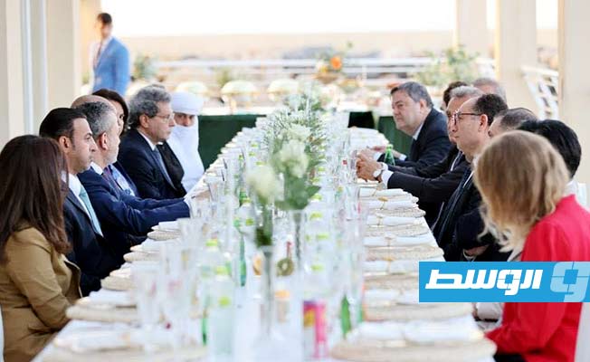 سفير الإمارات يحضر مأدبة عشاء لمناسبة تعيين بن قدارة رئيسا لمؤسسة النفط