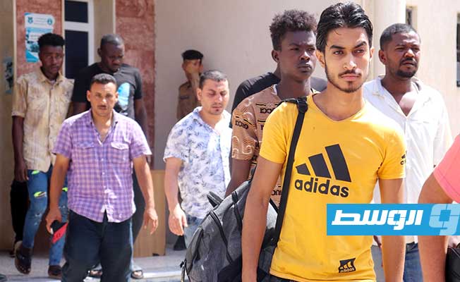 من عملية ترحيل مهاجرين إلى مركز إيواء في العاصمة طرابلس، 28 يوليو 2023. (مديرية أمن صبراتة)