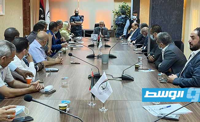 الشنطي خلال اجتماعه مع مدراء هيئة الرقابة الإدارية في طرابلس، الخميس، 2 سبتمبر 2021. (الهيئة)