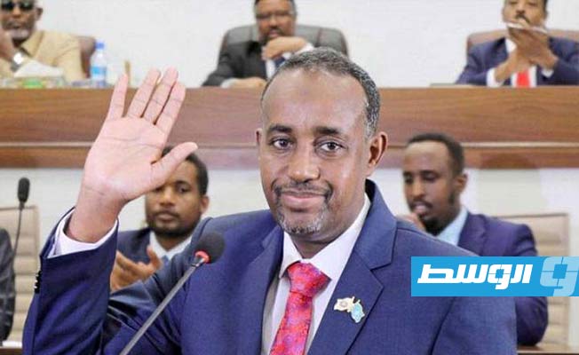 الصومال: نائب وزير الإعلام يعتبر تعليق الرئيس لسلطات رئيس الوزراء «انقلاب غير مباشر»