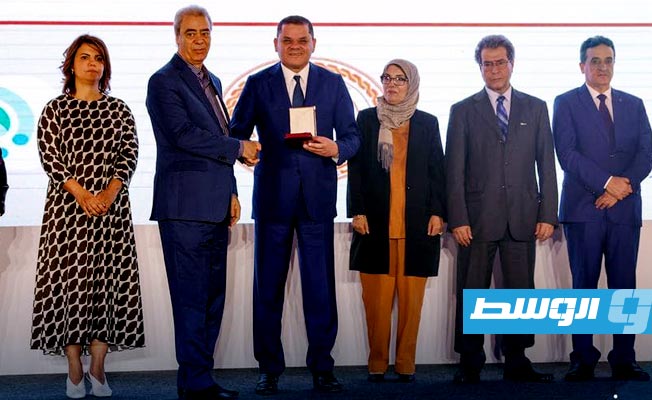 وكالة الأنباء الليبية تحتفي بفوز مديرها الأسبق بجائزة الدولة التقديرية للصحافة