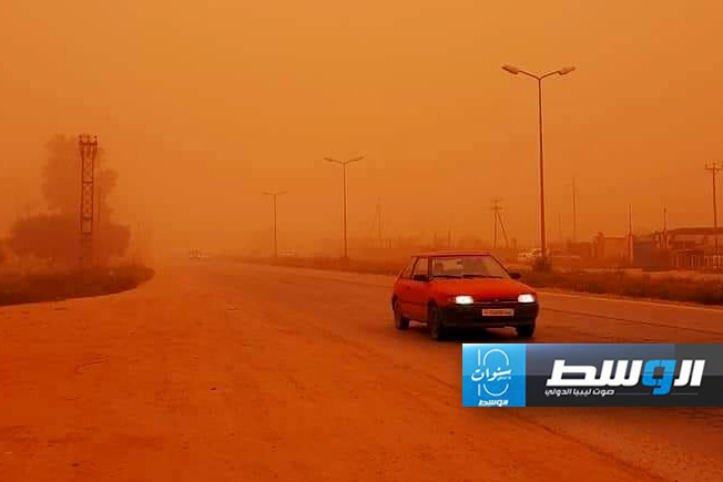 تحذيرات أمنية من الرياح وكثافة الغبار بين راس لأنوف وهراوة