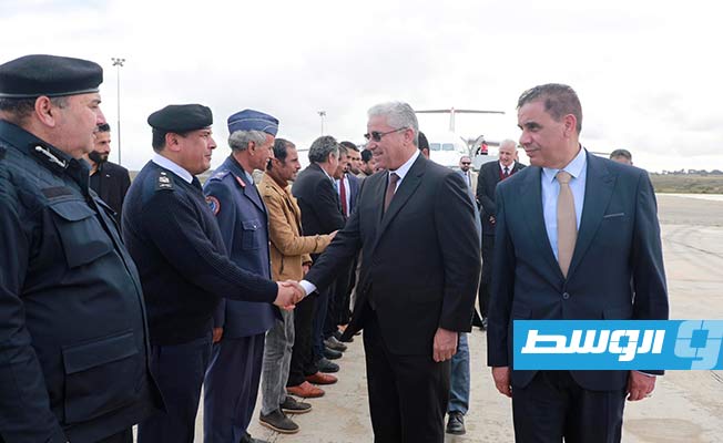 وصول باشاغا إلى مطار الأبرق رفقة عدد من الوزراء، الثلاثاء 13 ديسمبر 2022. (المكتب الإعلامي للحكومة)