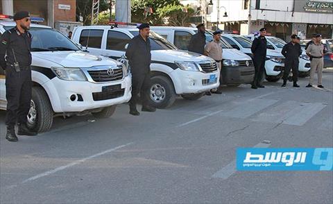 بالصور.. تأمين نقل السيولة من «المركزي» إلى المصارف في طرابلس