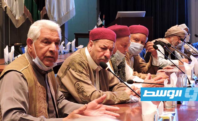 اجتماع صنع الله مع أعيان وحكماء بنغازي. الإثنين 26 أبريل 2021. (المؤسسة الوطنية للنفط)