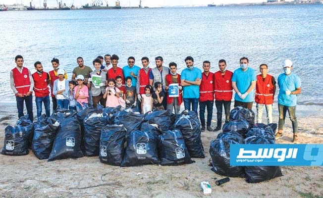 حملة نظافة لشواطئ الغوص والليدو والكورنيش في طبرق