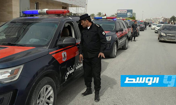 قوة من البحث الجنائي تغادر بنغازي للتمركز في مناطق بين أجدابيا وسرت