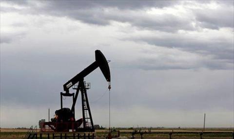 أسعار النفط تهبط مع تشديد الإغلاقات في أوروبا لمواجهة «كورونا»
