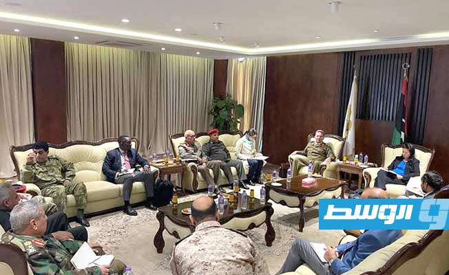 اللجنة العسكرية في بنغازي تجتمع مع فريق المراقبين الدوليين