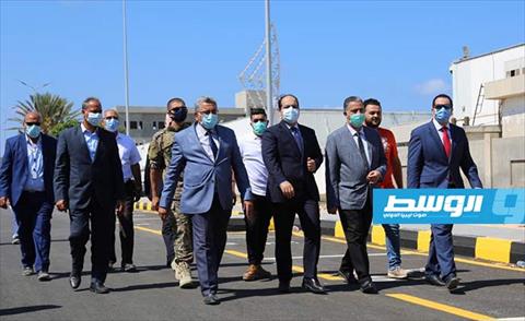 نائب رئيس المجلس الرئاسي أحمد عمر معيتيق، يزور مطار معيتيقة الدولي, 9 أغسطس 2020. (المجلس الرئاسي)