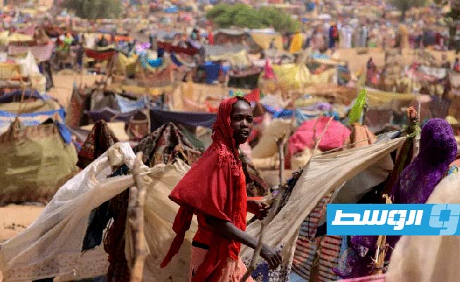 مفوض الأمم المتحدة للاجئين يحذر من تدفقات جديدة للمهاجرين السودانيين عبر ليبيا