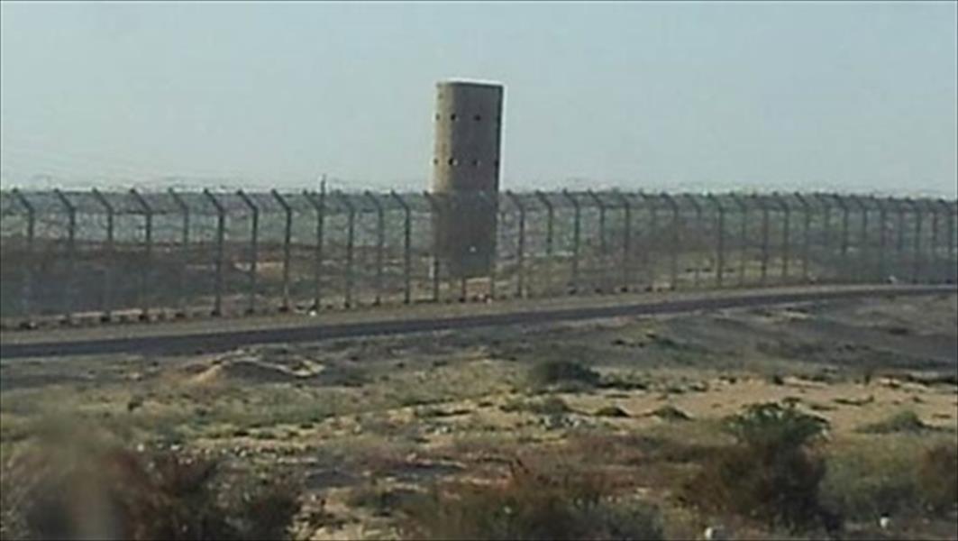 «ي أحرونوت»: مصر تبني أبراج مراقبة صاروخية على حدودنا