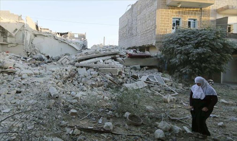 مقتل 15 شخصا من عائلة واحدة في قصف بسورية