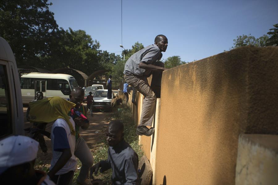 سقوط أول متظاهر ضد الجيش في بوركينا فاسو