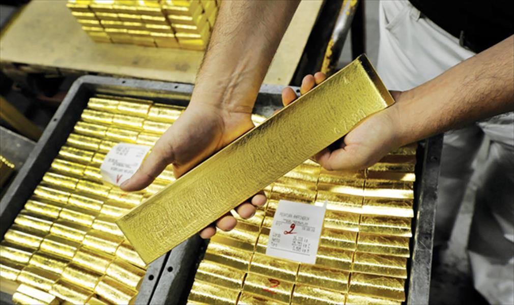 بنك اليابان المركزي يوجه ضربة مؤلمة للذهب