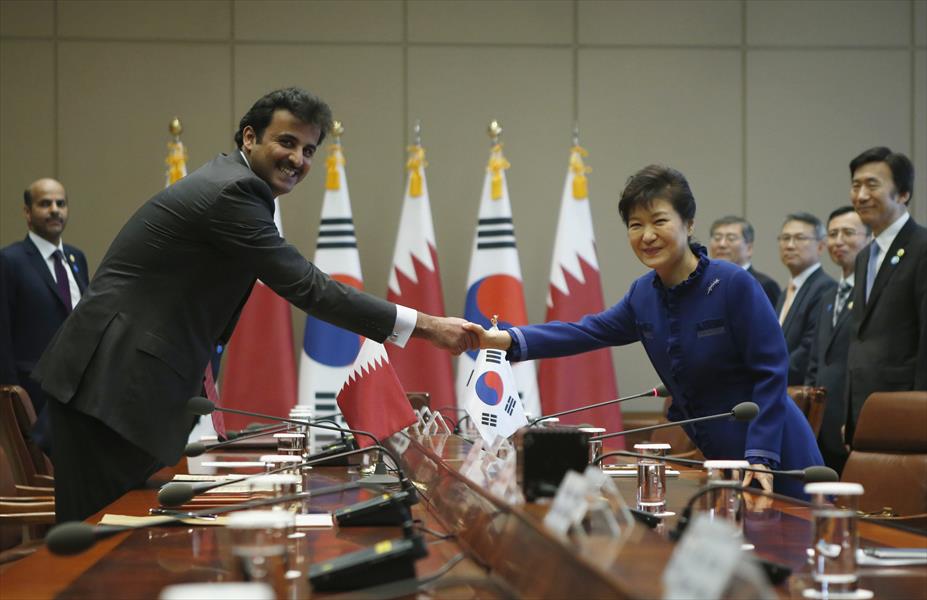 الشيخ تميم يلتقي رئيسة كوريا الجنوبية في سيؤول