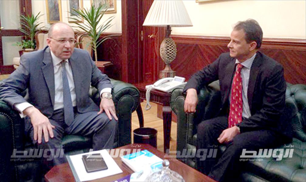 وزير الصحة الليبي يصل القاهرة