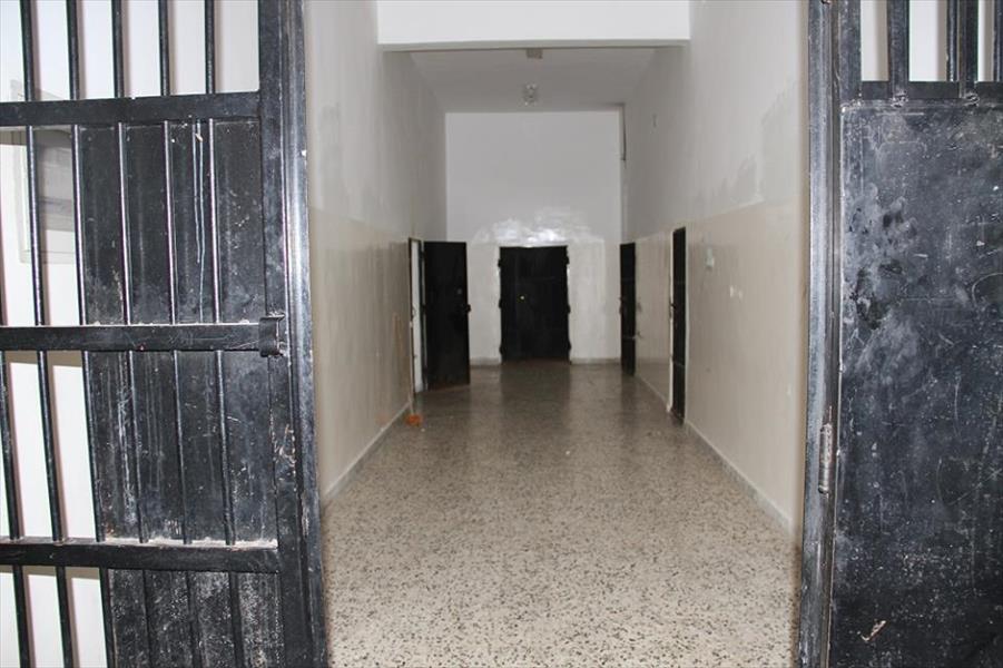 بالصور: «بوابة الوسط» داخل سجن قرنادة