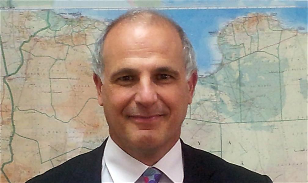 سفير بريطانيا لدى ليبيا: لندن تدعم حكومة الثني