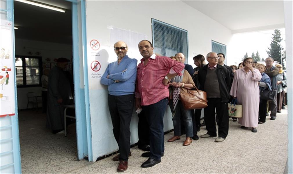 «الشروق»: التونسيون في موعد مع التاريخ