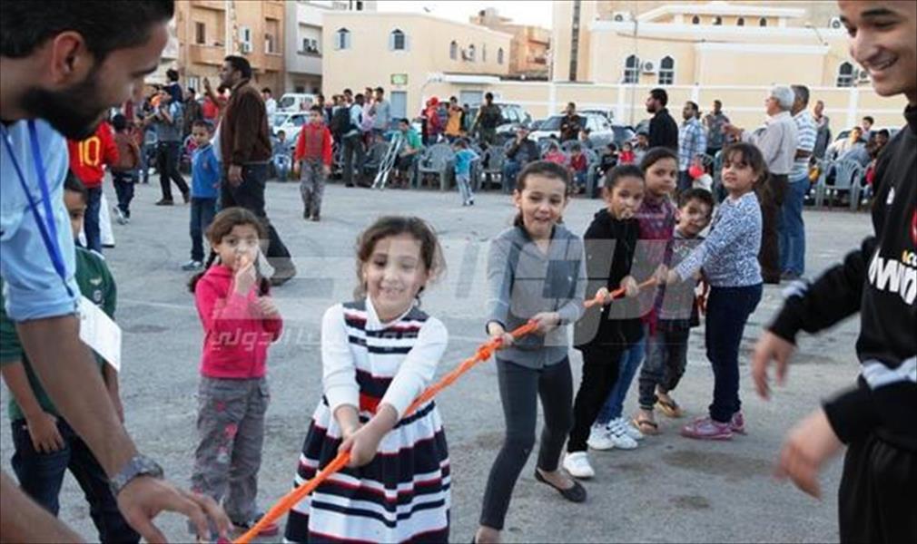 «حفل ترفيهي» لأطفال الأسر النازحة من بنغازي