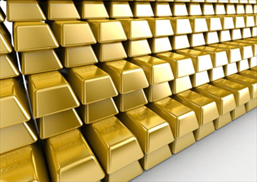 الذهب ينهي تعاملات الأسبوع منخفضًا مع صعود الدولار