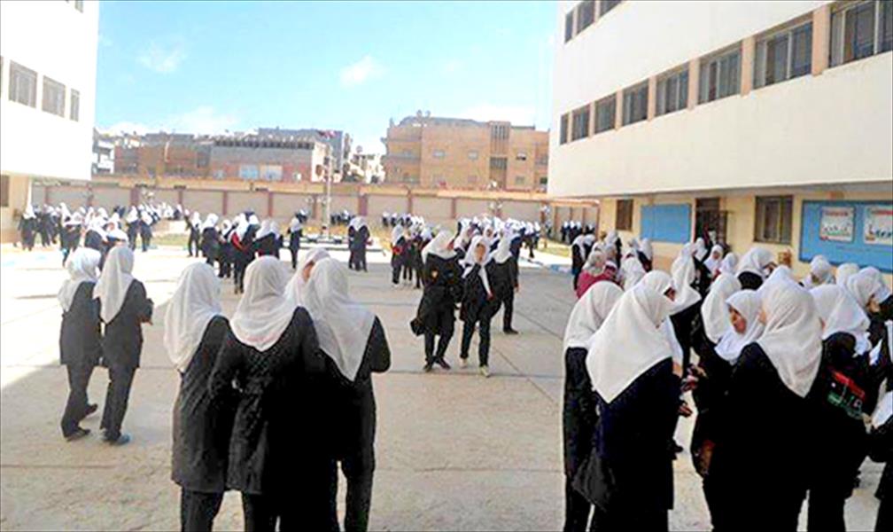«تعليم بنغازي» يبحث دمج الفصلين الدراسيين