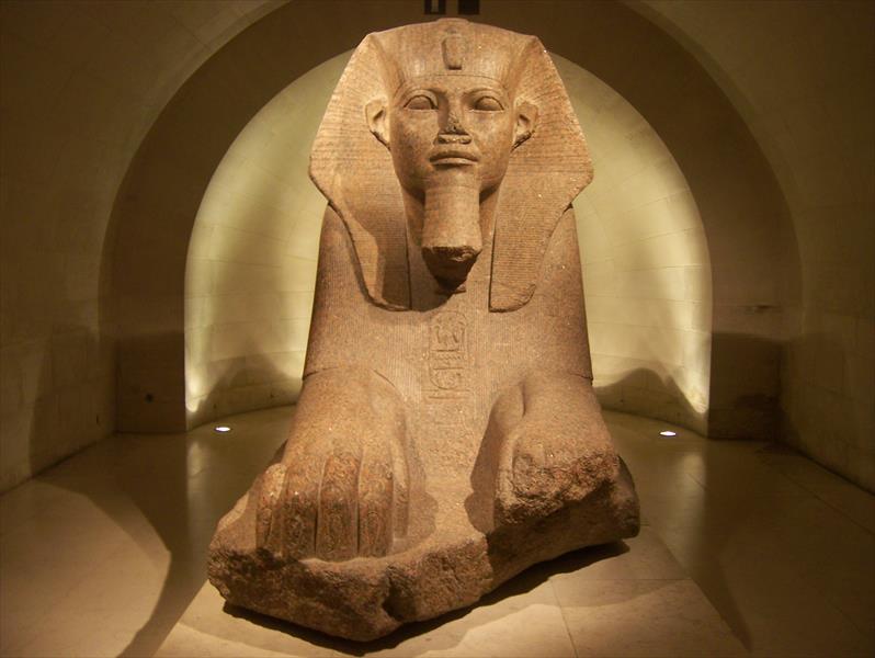 اكتشاف تمثال لـ«أبو الهول» شرق الأقصر
