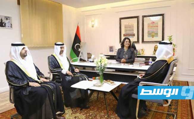 لقاء المنقوش مع السفير الإماراتي الجديد لدى ليبيا، الإثنين 17 يناير 2022. (الخارجية الليبية)