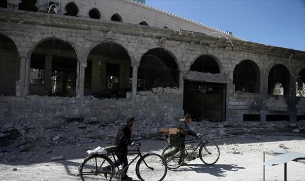 الجيش السوري يعزل دوما أبرز مدن الغوطة الشرقية المحاصرة
