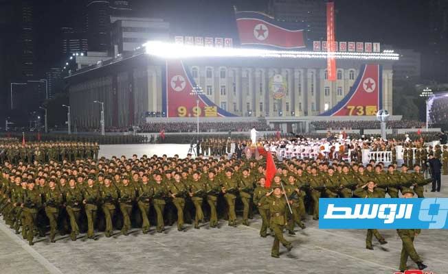 عرض عسكري في ذكرى تأسيس كوريا الشمالية