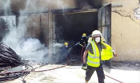 حريق بمخزن شركة الكهرباء بمنطقة الكريمية