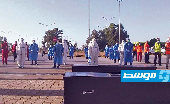 جنازة رمزية في بنغازي للتوعية بخطورة تفشي جائحة «كورونا»