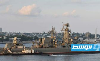 كييف تقول إنها دمرت سفينة حربية روسية في البحر الأسود