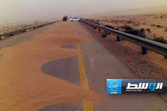 تحذير عاجل للسائقين من 7 طرق في ليبيا