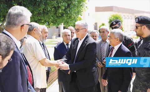 باشاغا يزور الأكاديمية الليبية للدراسات العليا