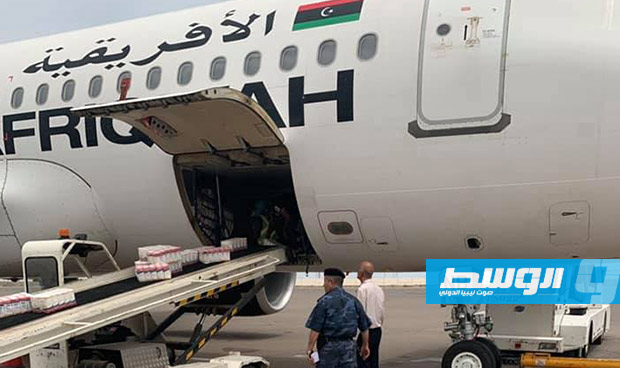 Aid shipment and 10 million dinars for local banks arrives in Ghat