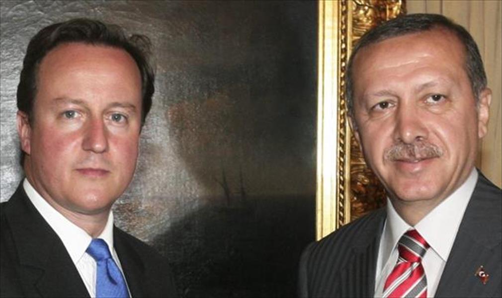 كاميرون في تركيا لوقف انضمام البريطانيين لداعش