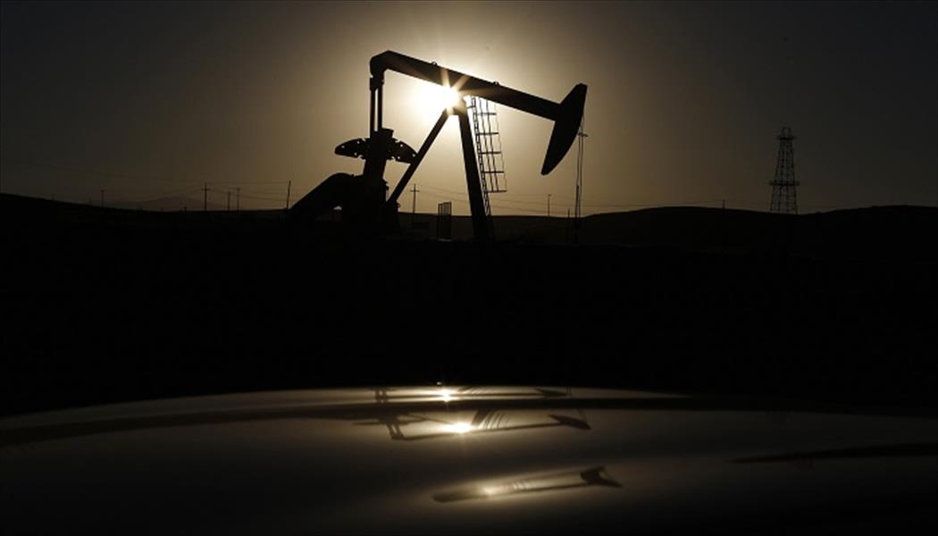 النفط يقفز 5% بعد انخفاض مخزونات الخام الأميركية