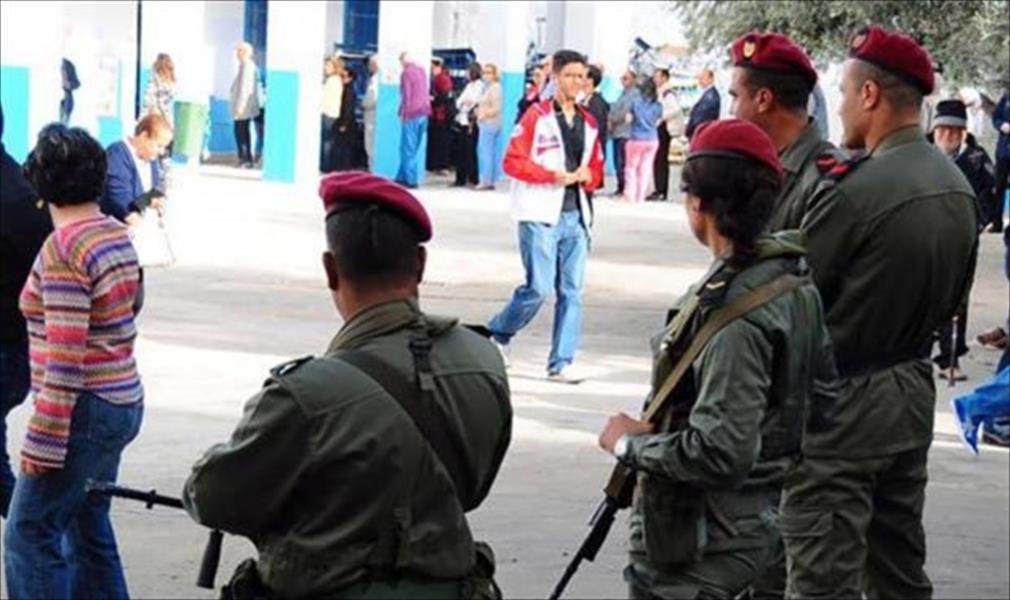 تونس: قوات الأمن تتسلم المقار الانتخابية