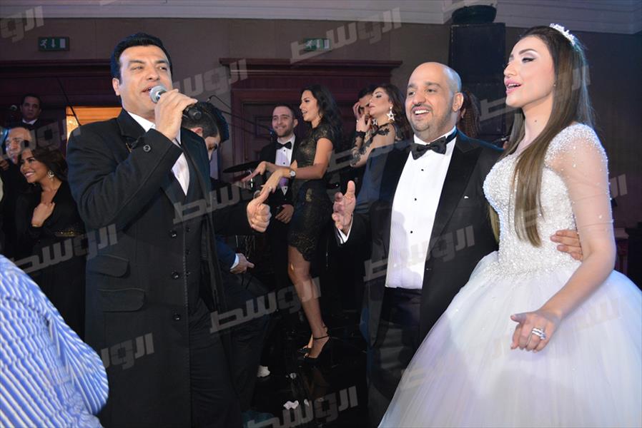 بالصور: رقص شيرين ومايا دياب في زفاف توما ونور